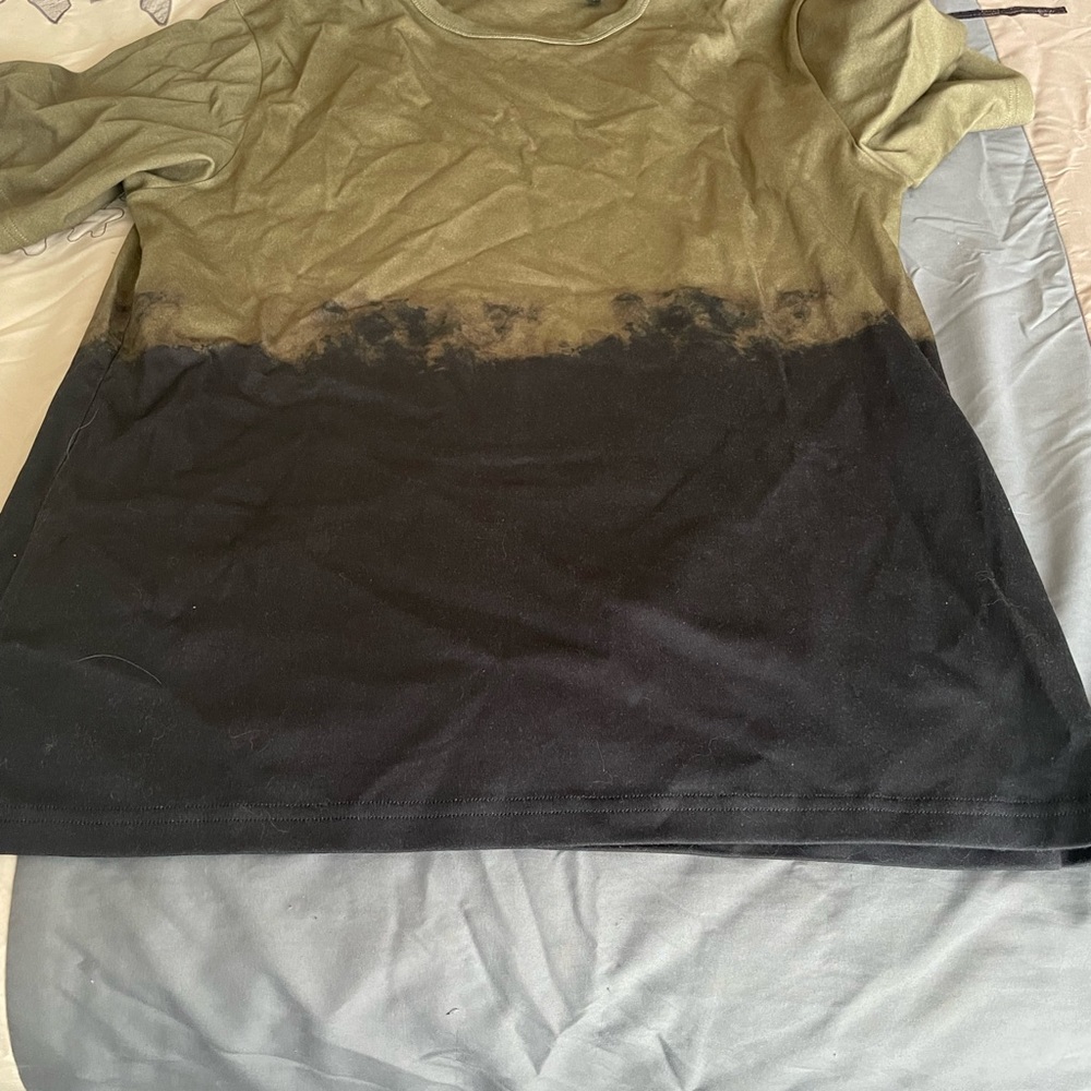 COPY - MENS theory tie dye shirt size large